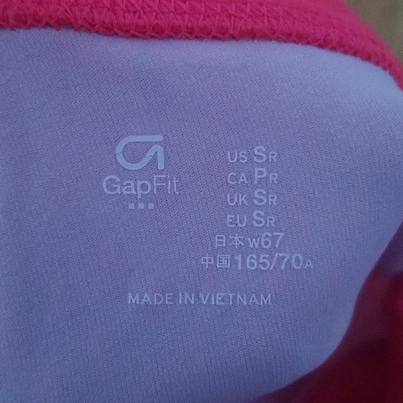 EUC Workout Capris - Picture 3 of 4